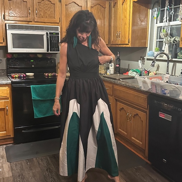 ASYMMETRICAL MAXI DRESS by Harper & Lane - Picture 3 of 5